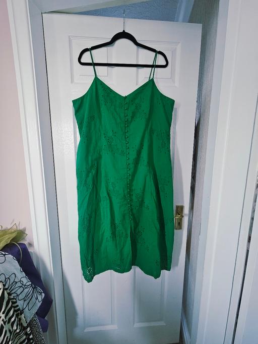 Buy & Sell Newton Doncaster - Photos for Tu summer dress, size 20..NEW