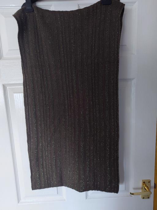Buy & Sell Woodthorpe Charnwood - Photos for Women's dark green snood scarf