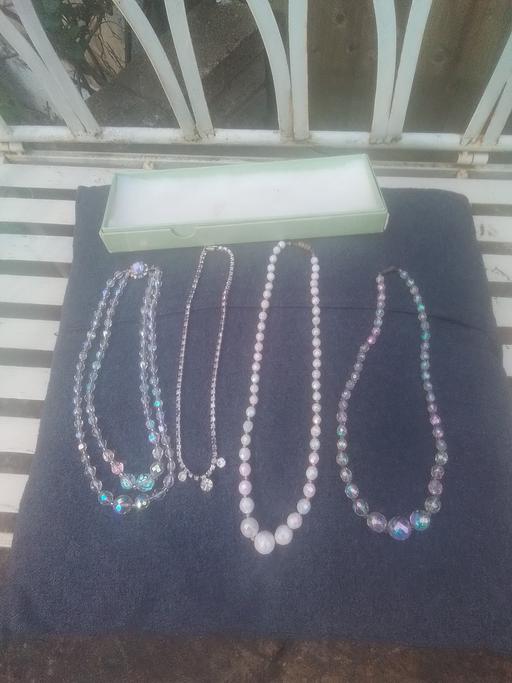 Buy & Sell Aldridge Walsall - Photos for FOUR LOVELY OLD NECKLACES IN BOX
