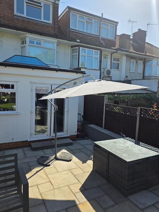 Buy & Sell Osidge North London - Photos for Garden umbrella