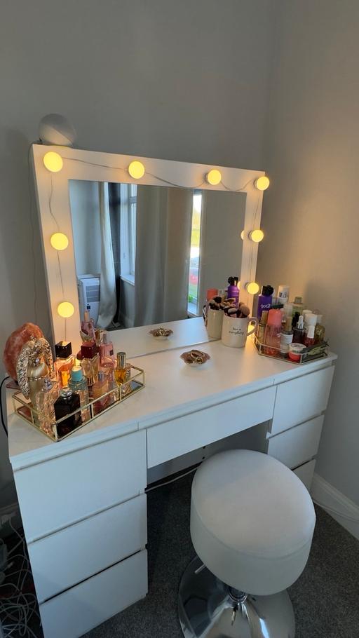 Buy & Sell Heath Wakefield - Photos for Dressing table