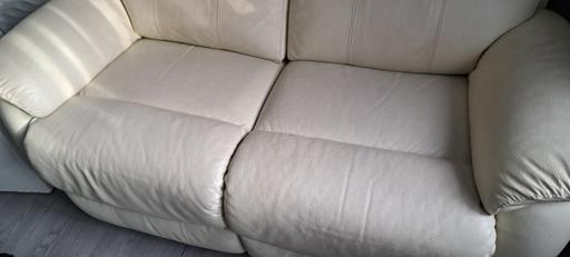 Buy & Sell Northfield Birmingham - Photos for 2x2 seaters plus 1 chair leather electric rec