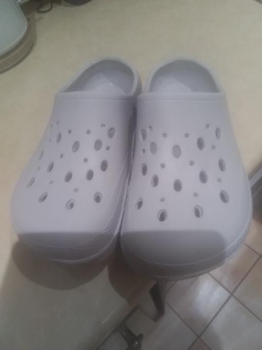 Buy & Sell Streetly Walsall - Photos for LADIES GREY SLIDERS