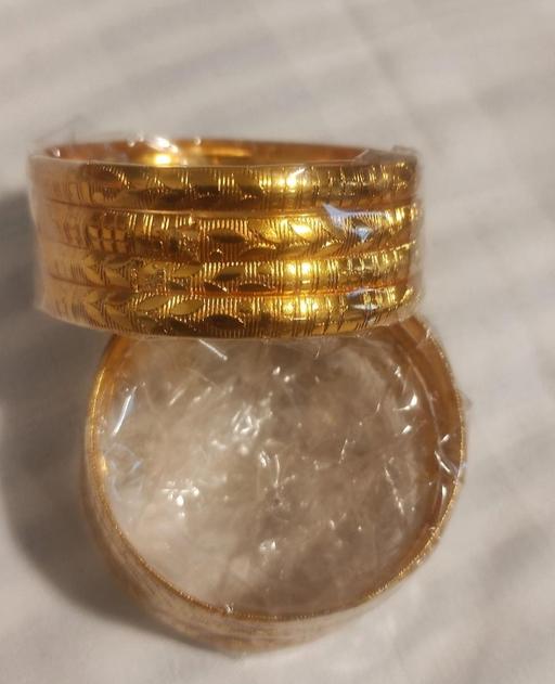 Buy & Sell Grafton Street Industrial Estate West Northamptonshire - Photos for New beautiful kids bangles
