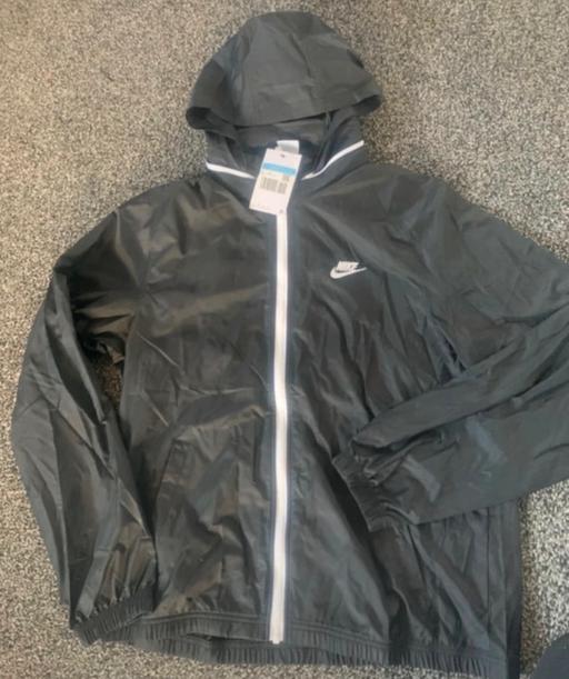 Buy & Sell Luton Town Centre Luton - Photos for Nike tracksuit