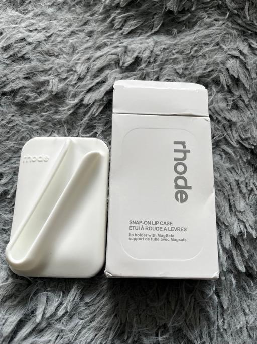 Buy & Sell Luton Town Centre Luton - Photos for Rhode snap on lip case