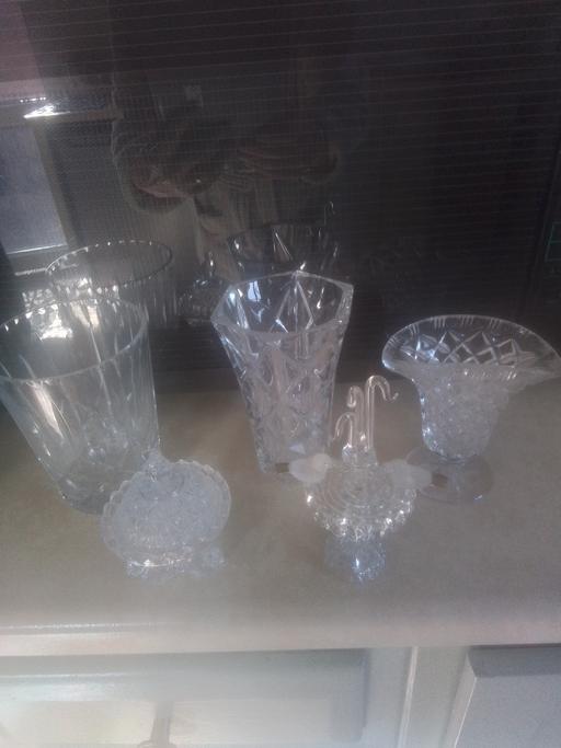 Buy & Sell Streetly Walsall - Photos for COLLECTION OF GLASS VASES & TRINKETS