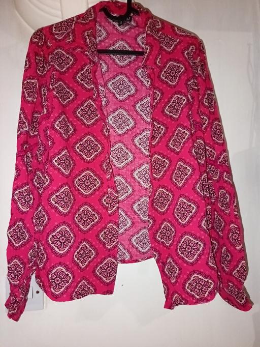 Buy & Sell Peckham South East London - Photos for Red shirt size 12