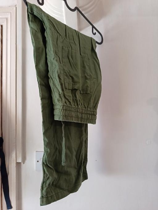 Buy & Sell Peckham South East London - Photos for Green linen elasticated trousers size 14