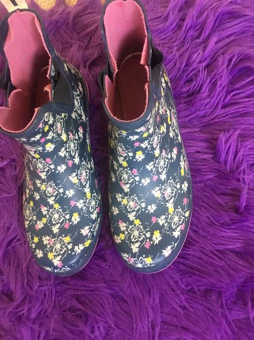 Buy & Sell Bentley Walsall - Photos for Ladies short wellies, size 6