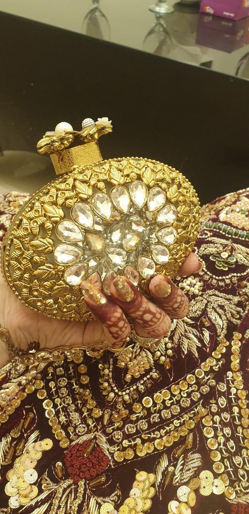 Buy & Sell Middlesbrough Town Centre Middlesbrough - Photos for asian bridal clutch as shown with chain
