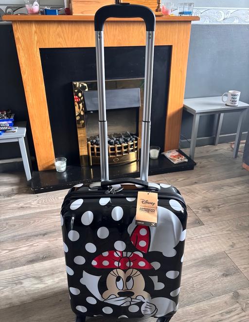 Buy & Sell Erskine Industrial Estate Liverpool - Photos for Disney American Tourister suitcase