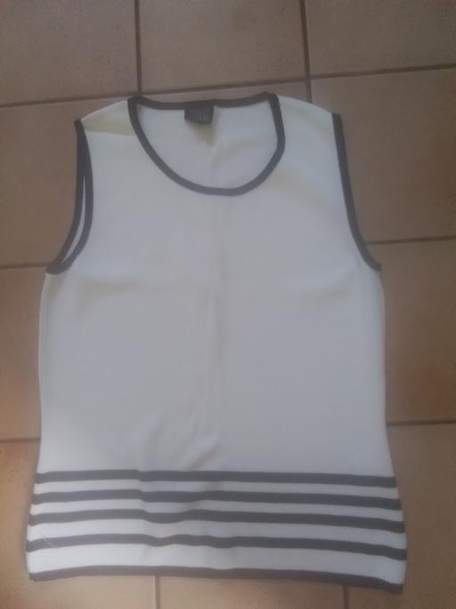 Buy & Sell Streetly Walsall - Photos for LADIES TOP