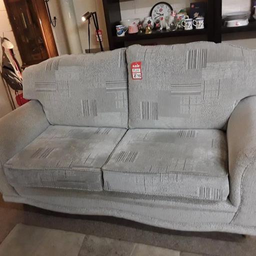 Buy & Sell Saint Pauls Trading Estate Tameside - Photos for DFS grey fabric three-seater sofa
