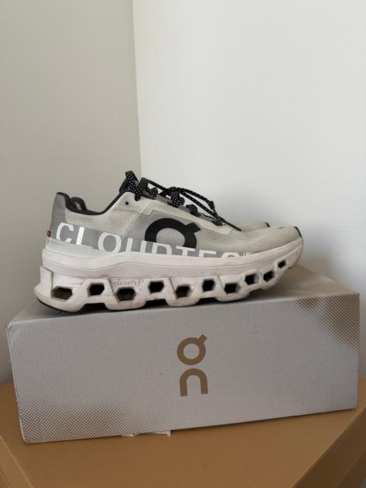 Buy & Sell - Photos for Onrunning