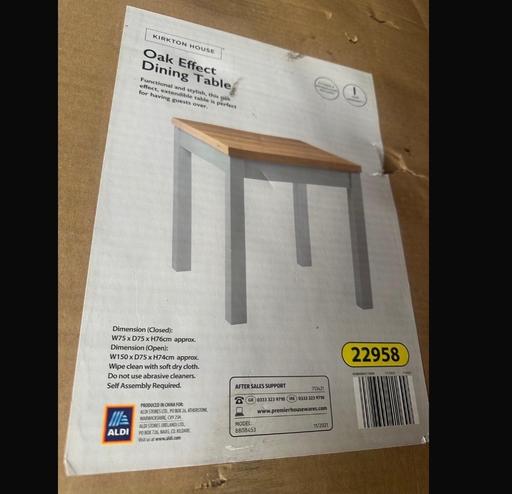 Buy & Sell Princes End Sandwell - Photos for Grey/oak extendable tables seats 2 or 4