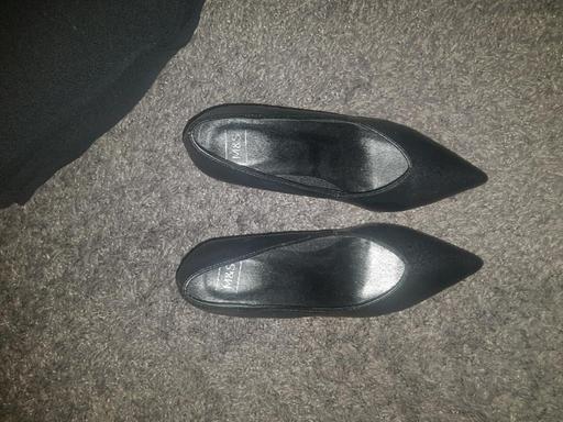 Buy & Sell Park Village Wolverhampton - Photos for Used M&S shoes - size 3.5