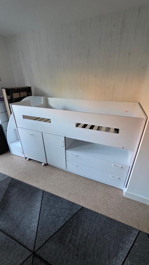 Buy & Sell Epsom and Ewell Surrey - Photos for Mid Sleeper Single Bed Frame with Step Ladder