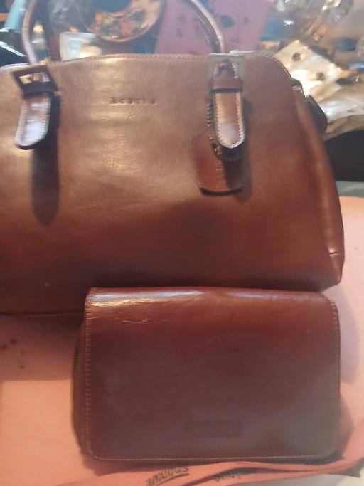 Buy & Sell Netherton Dudley - Photos for vintage leather bag and purse