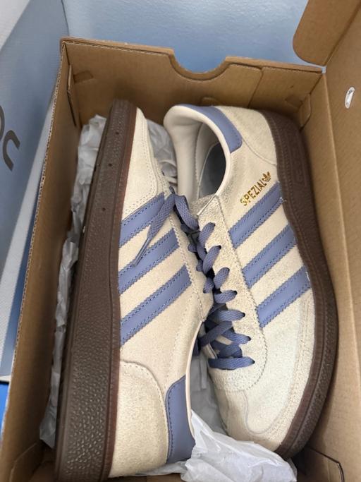 Buy & Sell Covent Garden Central London - Photos for Addidas