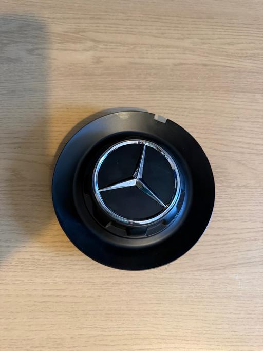 Vehicles Tividale Sandwell - Photos for Mercedes Tire Cover Centre cap