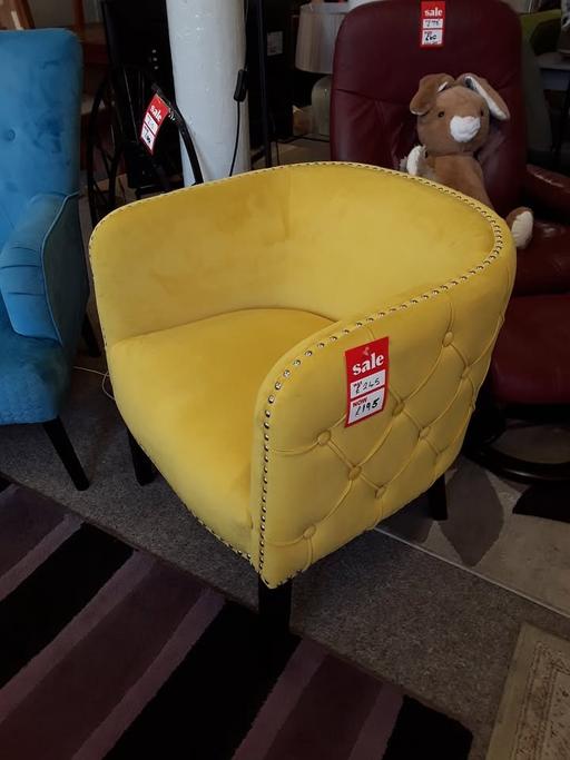 Buy & Sell Saint Pauls Trading Estate Tameside - Photos for Contemporary yellow fabric tub chair