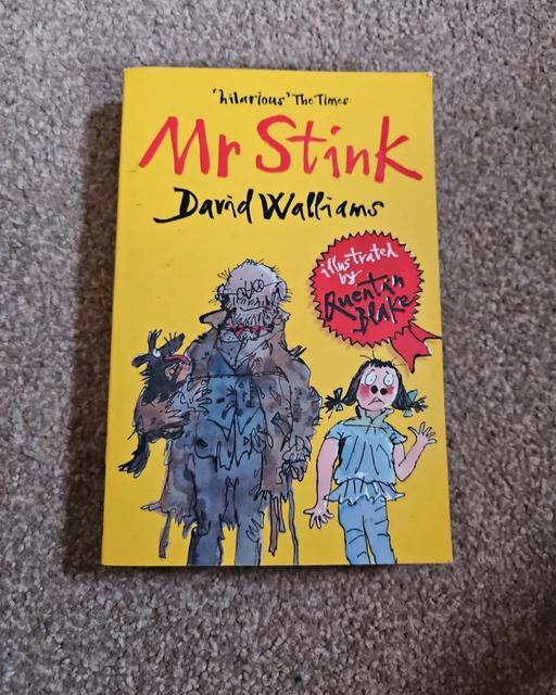Buy & Sell Brockmoor Dudley - Photos for David Walliams, Mr Stink, Paperback Book