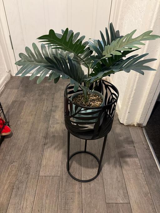 Buy & Sell Bordesley Green Birmingham - Photos for Artificial plant & stand
