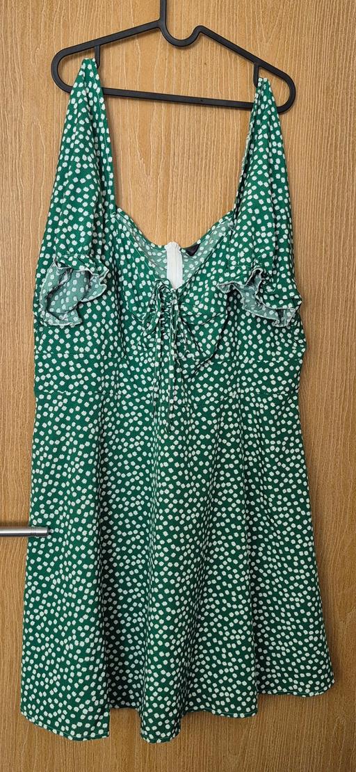 Buy & Sell Wednesfield Wolverhampton - Photos for Ladies Shein Curves Green And White Dress 3XL