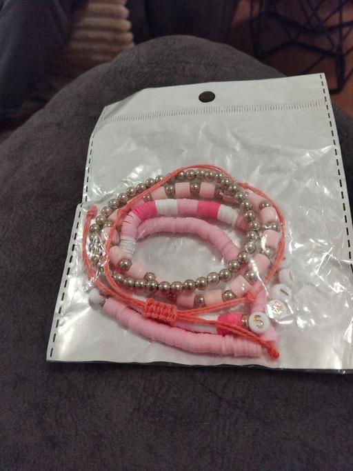 Buy & Sell Bushbury Wolverhampton - Photos for 5 pack of swiftie bracelets