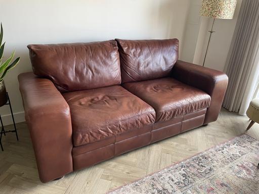 Buy & Sell Hackney Wick East London - Photos for Vintage Leather Sofa