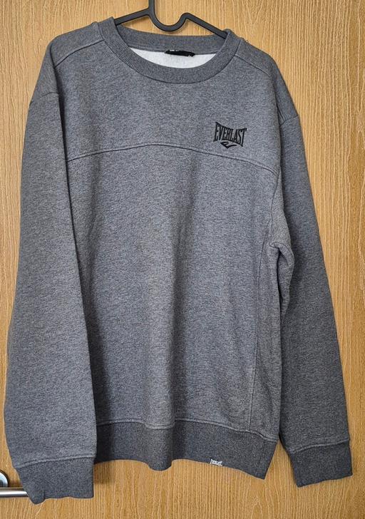 Buy & Sell Wednesfield Wolverhampton - Photos for Men's Grey Everlast Crew Neck Sweatshirt Size