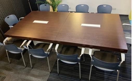 Buy & Sell Waddon South East London - Photos for wood finish square cube base meeting table