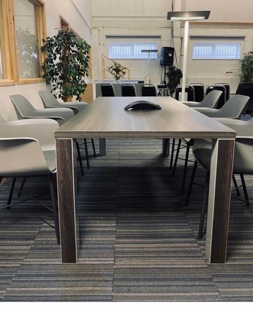 Buy & Sell Waddon South East London - Photos for Wenge Mahogany Boardroom Table