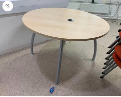 Buy & Sell Waddon South East London - Photos for Used Round Office Breakout Meeting Table