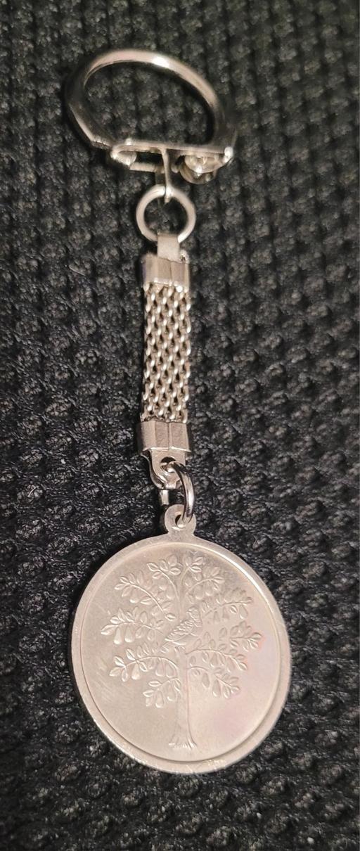 Buy & Sell East Dulwich South East London - Photos for Tree Of Life And Christmas Bells Keyring
