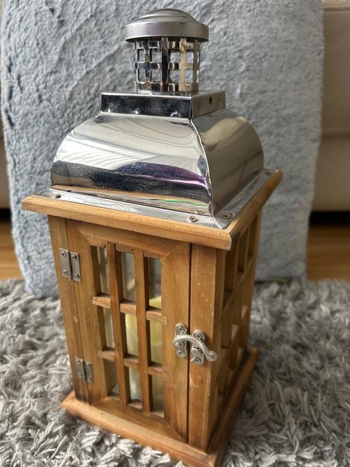 Buy & Sell Dovecot Knowsley - Photos for Lantern ornament. Wood/metal. Used.