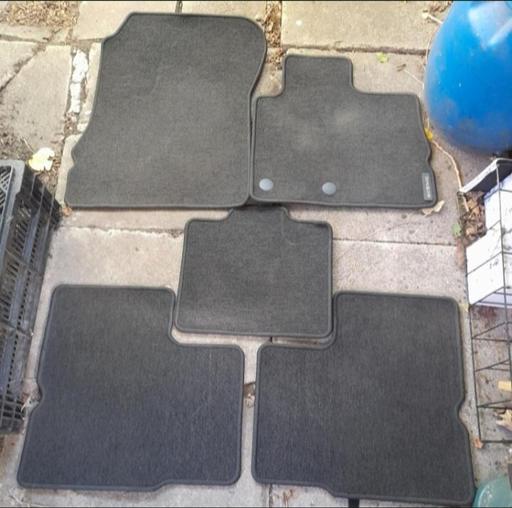 Vehicles Bamber Bridge South Ribble - Photos for RENAULT SCENIC CAR MATS