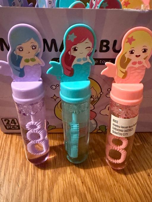 Buy & Sell Houghton Regis Central Bedfordshire - Photos for 24pcs Mermaid bubble wands multicolore