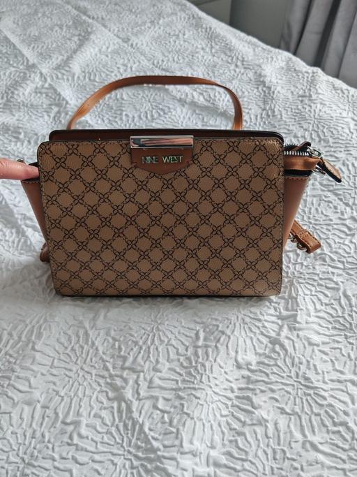 Buy & Sell Netherton Dudley - Photos for Bag