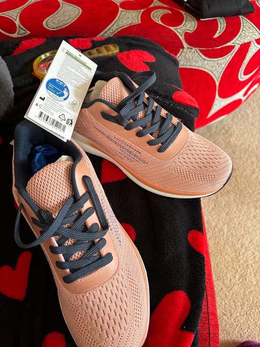 Buy & Sell Minehead Somerset - Photos for Ladies Trainers Ladies Trainers