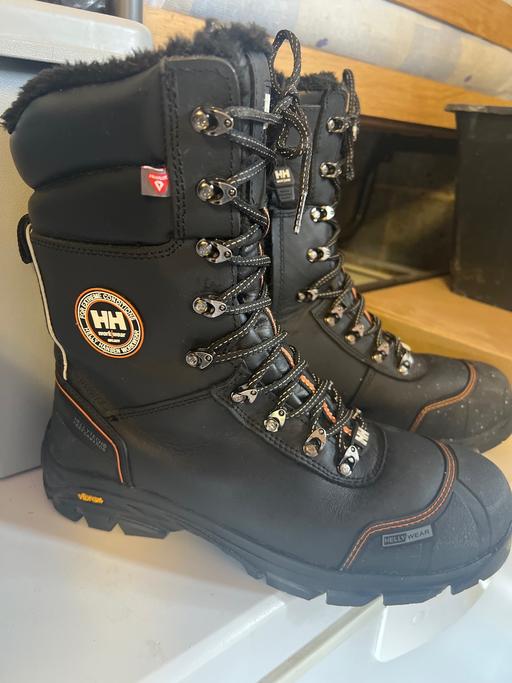 Buy & Sell Hough Cheshire East - Photos for Helly Hanson work boots
