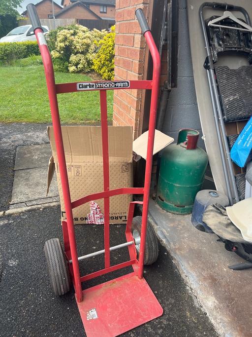 Buy & Sell Hough Cheshire East - Photos for Clarke strong arm trolly