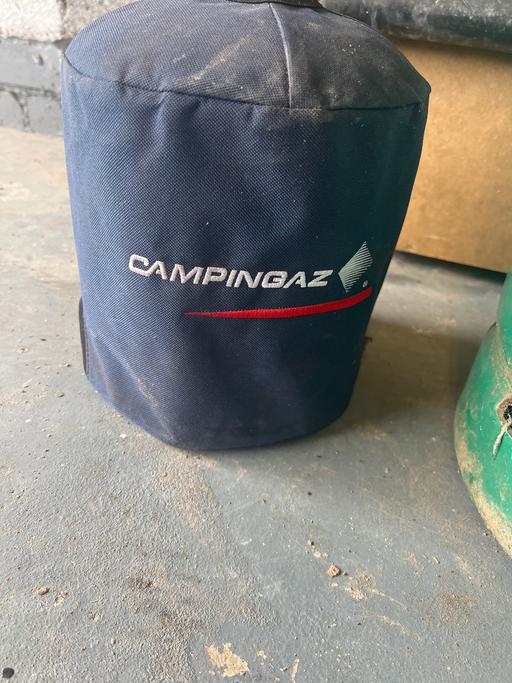 Buy & Sell Hough Cheshire East - Photos for Campingaz butane full with cover