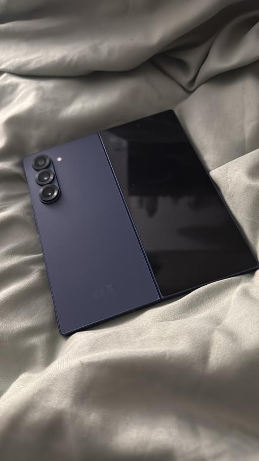 Buy & Sell Saltley Birmingham - Photos for Samsung galaxy z fold 6 like new with box