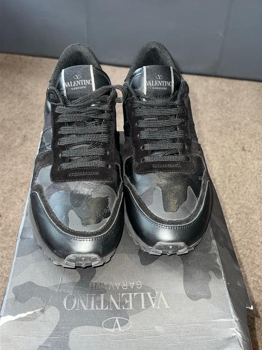Buy & Sell Camberwell South East London - Photos for Valentino Garavani Sneakers