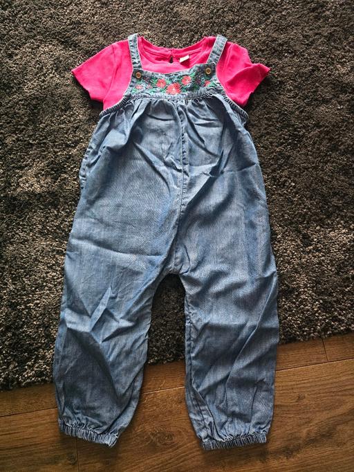 Buy & Sell Weoley Castle Birmingham - Photos for 2-3 years girls TU outfit