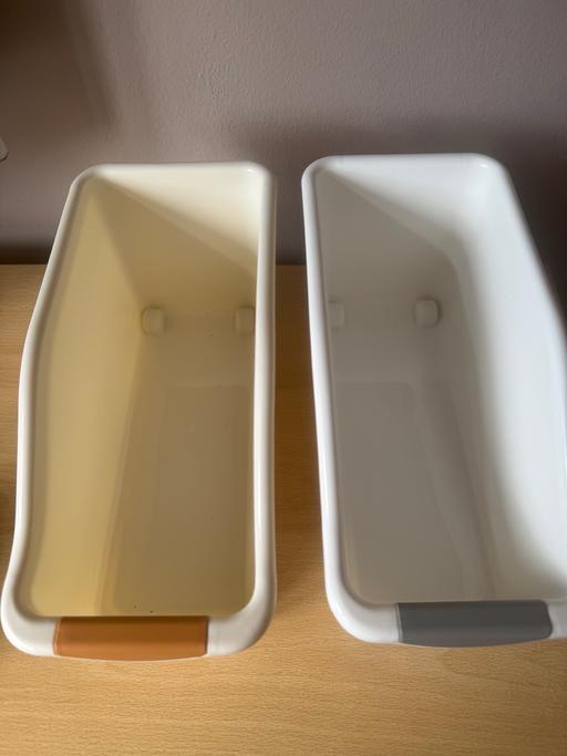 Buy & Sell New Eltham South East London - Photos for 2 small storage boxes on wheels