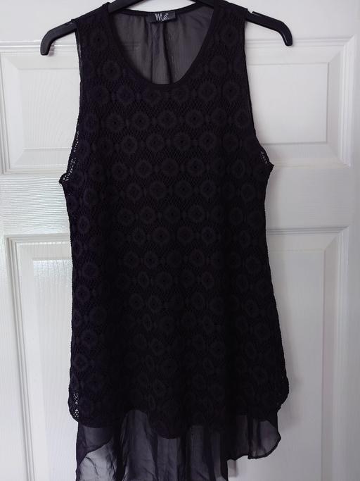 Buy & Sell Woodthorpe Charnwood - Photos for Women's lace front sleeveless top size M/L