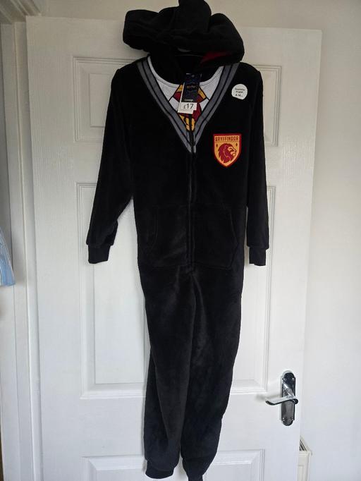  — brand new age 8-9 harry potter onesie